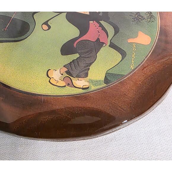 Vtg Wooden Red Skelton Collector Hanging "Freddie on the Green" 5 1/2" Diameter - Picture 2 of 4